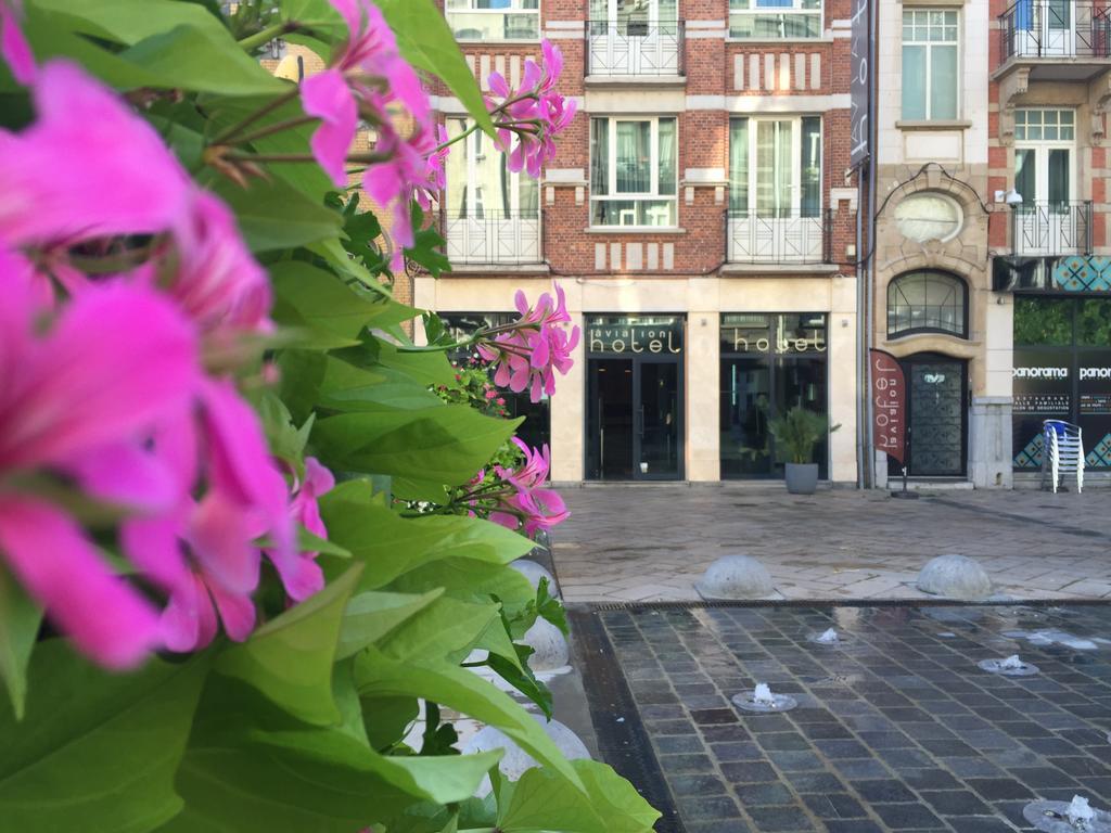 Es Hostel Saint-Gilles Exterior foto